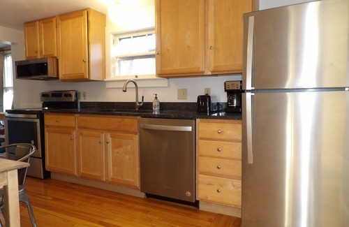 Burlington Apartment | Superb location, Updated Apartment with Lake View