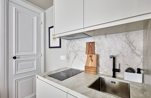 Saint-Victor Apartment | Superb New 1 Bedroom Flat Notre Dame de Paris