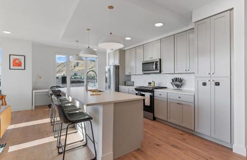 Downtown Salt Lake City Apartment | Superb NEW 2BR amazing amenities