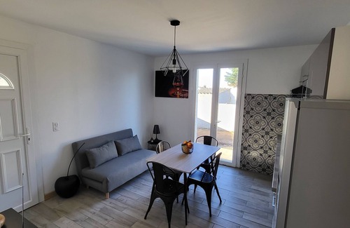 Talasani Apartment | Superb new T3 apartment 200 meters from the beach.