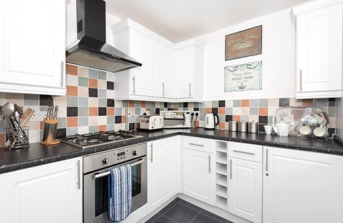 Looe Apartment | superb sea view 1 bedroom luxury apartment sleeps 2