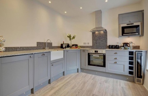 Lynmouth Apartment | Superb Sea View Apartment