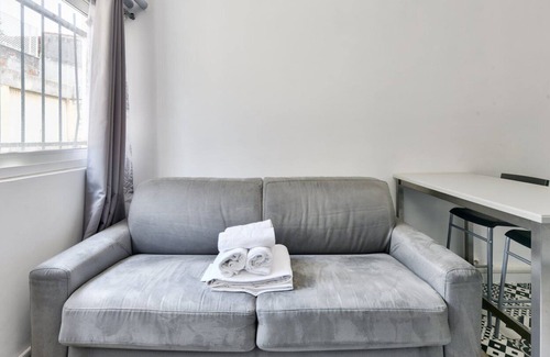 Prado-Perier Apartment | Superb studio near Prado beach
