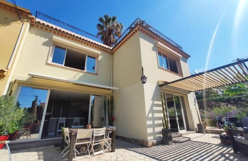 Riou - Petit Juas - Av de Grasse Villa | Superb Villa 'ereja' Cannes With Swimming Pool & Terrace