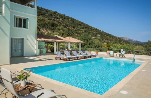 Agia Efimia Villa | Superb Villa in Agia Efimia with privacy, large private pool,outside kitchen/BBQ