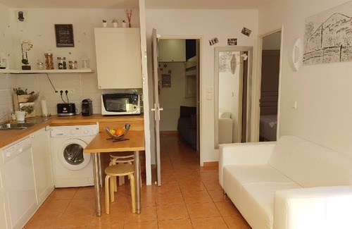 Les Issambres Apartment | Superbe Appartement EN REZ DE Jardin DE 35 m² Avec Terrasse Arboree