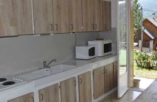 Barcelonnette Apartment | Superbe Appartement en rez de Chaussée de Villa Plein sud