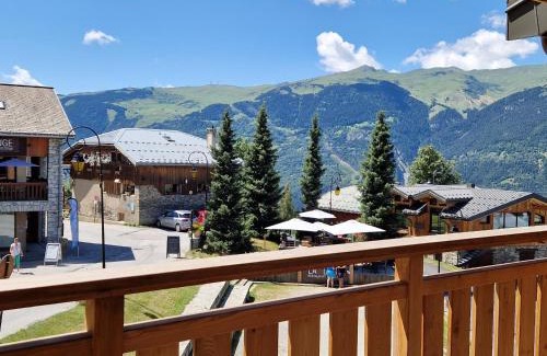 Montalbert Apartment | Superbe appartement à Plagne Montalbert, proche des pistes avec wifi et parking - FR-1-755-18