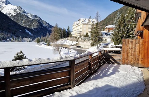 Champex-Lac Apartment | Superbe appartement Champex-Lac avec piscine et sauna