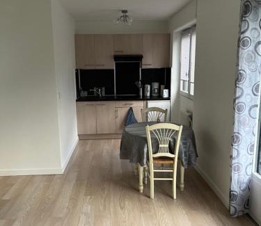 Aix-les-Bains Apartment | Superbe appartement en résidence avec piscine.