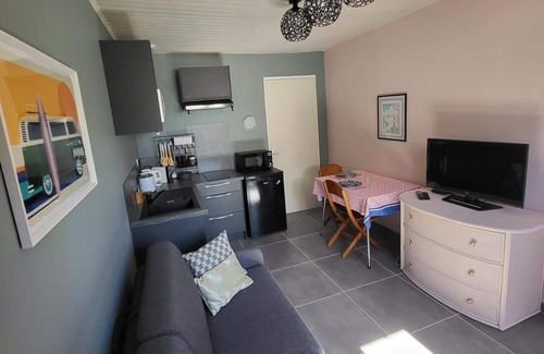 Ludon-Medoc Apartment | Superbe Logement Proche de Bordeaux, Route des Châteaux