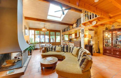 Nansouty-Saint-Genes Apartment | Superbe maison en pierre bordelaise