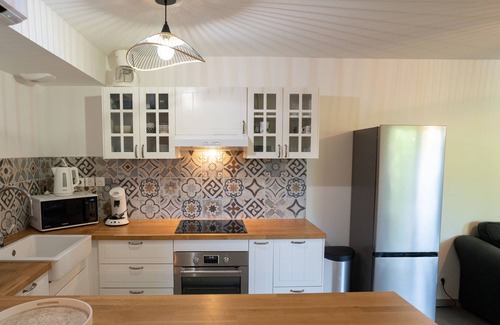 Vias Apartment | Superbe T3 climatisé avec WIFI à 400m de la plage