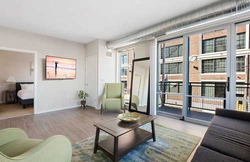 Crossroads Arts District Condo | Superbly Designed Home with Top-of-the-Line Amenities 355