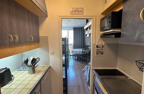 Saint-Etienne-en-Devoluy Apartment | SUPERDEVOLUY Studio sleeps 4 to 6, 26 m2 with balcony at the foot of the slopes