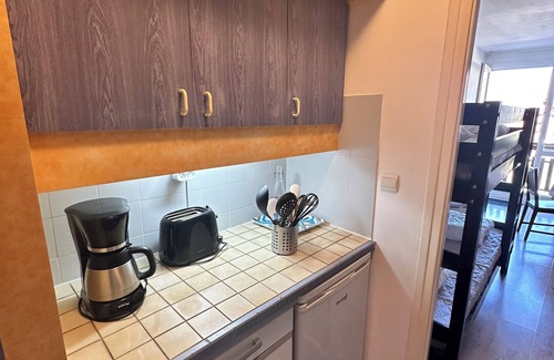 Saint-Etienne-en-Devoluy Apartment | SUPERDEVOLUY Studio sleeps 4 to 6, 26 m2 with balcony at the foot of the slopes