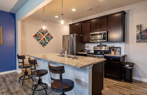 Church Street House | SUPERHOST Atlanta home minutes to Airport+Downtown