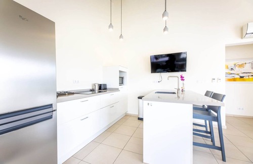 St. Marie Apartment | Superior Apartment Su