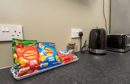 Huddersfield Apartment | Superior Fully-Loaded Apartment 1