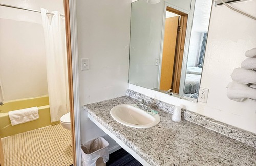 Antigo Hotel | Superior Stays