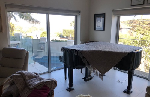 Balgowlah House | Supersized whole floor Residence Near Manly