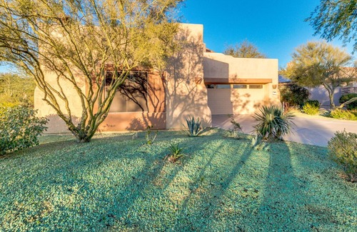 Gold Canyon House | Superstition Views w/ Casita, Heated Pool & Spa!