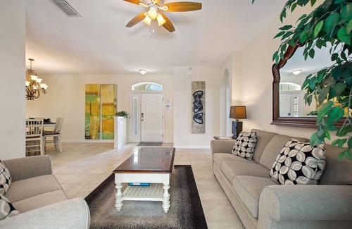Ridgewood Lakes Villa | Supreme Luxury 5 Bedroom Villa on Paradise Gated Golf Community, Private Pool &