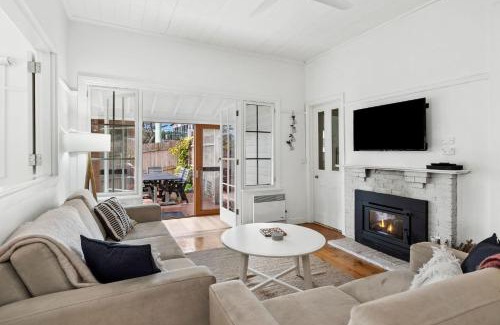 Lorne House | Sur La Mer