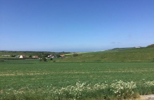 Saint-Inglevert House | Sur les routes de la mer