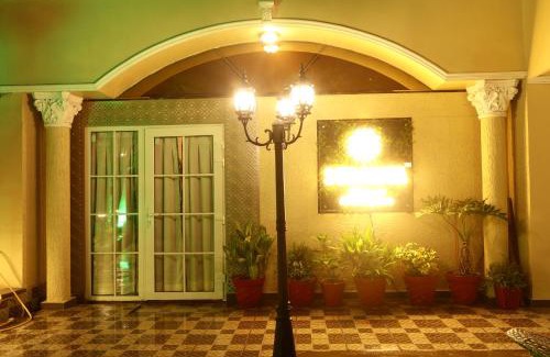 Bhopal Hotel | Suramya Homestay Near Shymala Hills