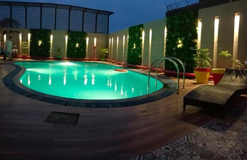 Taj Ganj Hotel | Surasena Regal Vista Agra