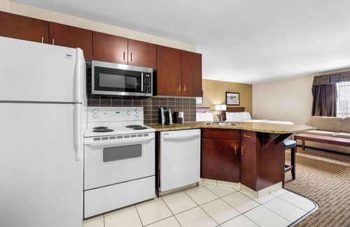 Drumheller Hotel | SureStay Plus Hotel by Best Western Drumheller