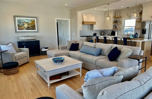 Surf City House | Surf City Beautiful New Construction 5 bedrooms + Elevator, Walkable