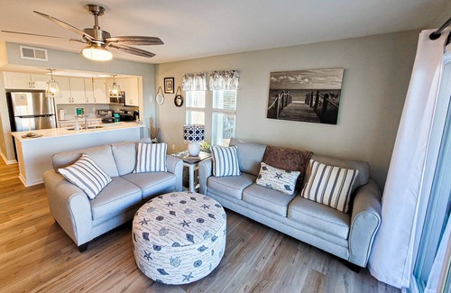 Surf City Condo | Surf Condos 318 - Ocean Views & Poolside Fun!