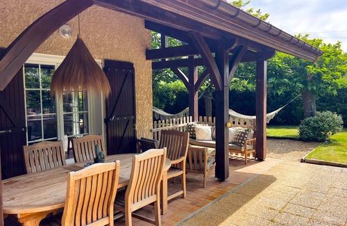 Les Estagnots House | Surf House near Estagnots Beach