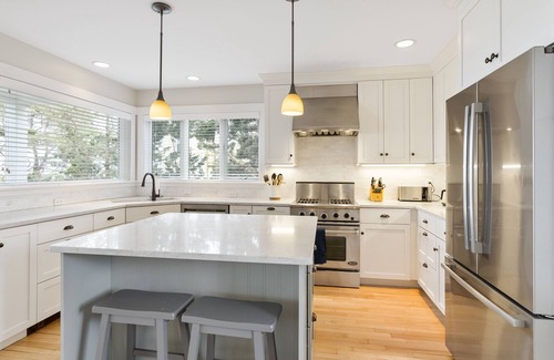 Southern Coast House | Surf Spry - Beach House in Saco Bay