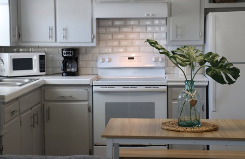 Kure Beach Apartment | Surf & Sun Haven: Steps to Sea-Clusion