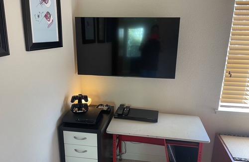 Opal Cliffs House | Surfer's Delight & Family fun!