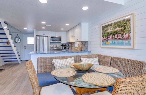 New Smyrna Beach Condo | Surfside Serenity - Beachfront w/Pool & Ocean View