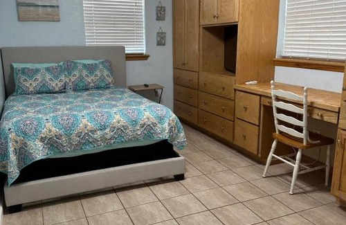 Van Valzah House | Surfside Shangri La
