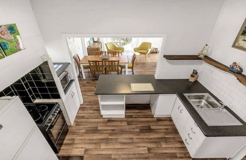 Wooli House | Surfside, TOP NOTCH, Par EXCELLENCE