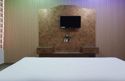 Bara Banki Hotel | Surja Resort
