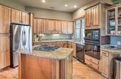 Mountain Air Apartment | Surrounded by Natl Forest Condo with Majestic View