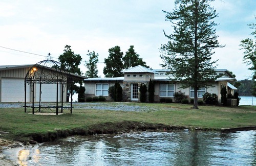 Little Kowaliga House | Surrounded by water... Flat lot...with a Beach