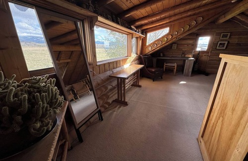 Bozeman Cabin | Susie's Place | 1 Bed, 1 Bath