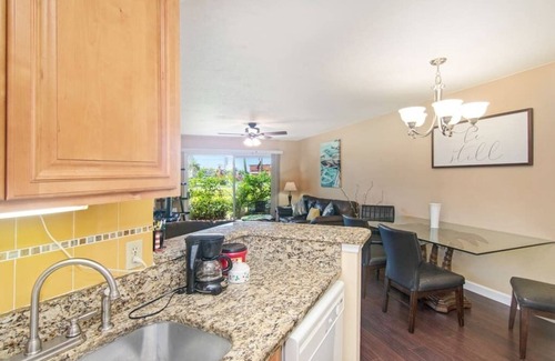 Ocean Side Village Apartment | Sussy · Ground Floor Condo · 0.5 mi to Beach