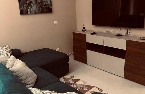 Mercogliano House | susy apartament luxury con idromassaggio