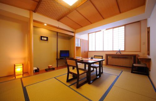 Obara Onsen Hotel | Suzukiya Ryokan