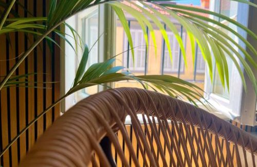 Les Grands Carmes Apartment | SV - l’Experience Design Duplex in Marseille