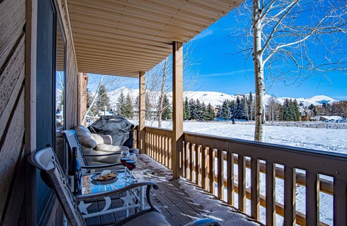 Ketchum Condo | SV137 - Walk to Lifts & Town - Hot Tub & Pool